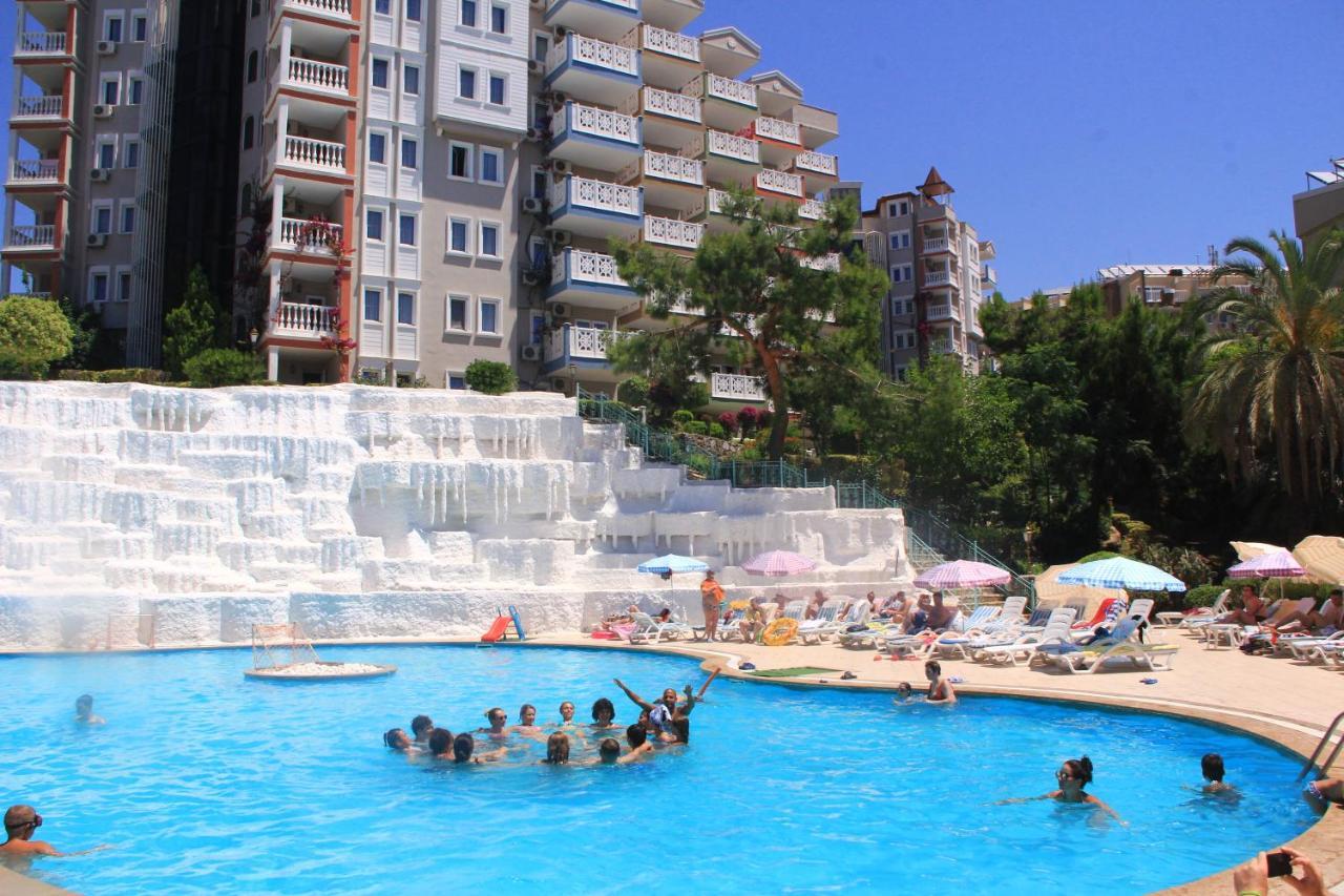 Hotell Larina & Spa 5*